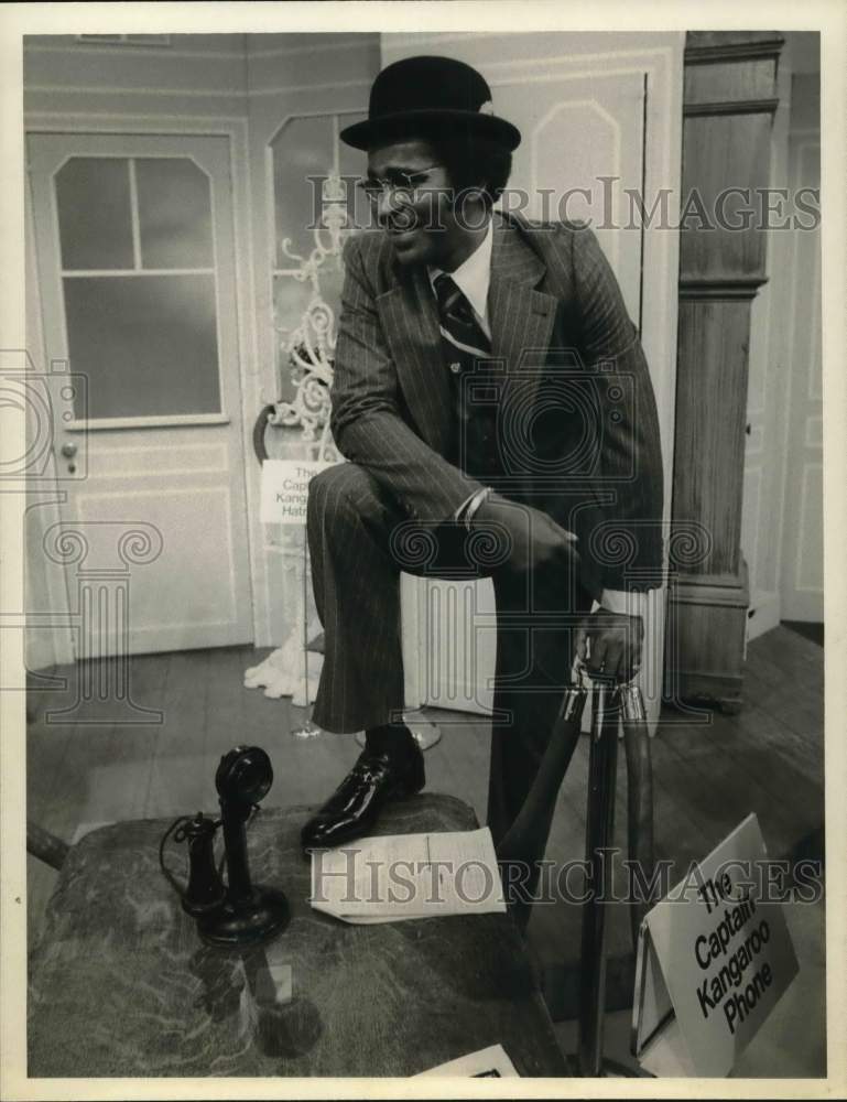 Press Photo Actor Greg Morris on Captain Kangaroo - Historic Images