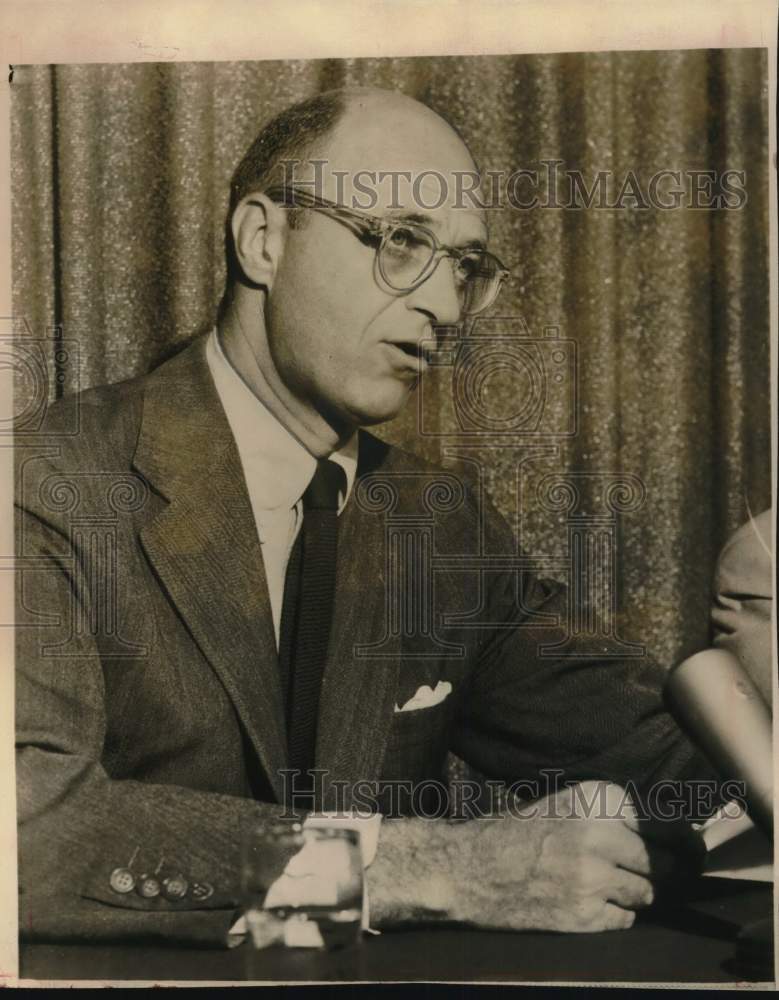 1954 James Roosevelt saying adultery charges are false, Los Angeles-Historic Images