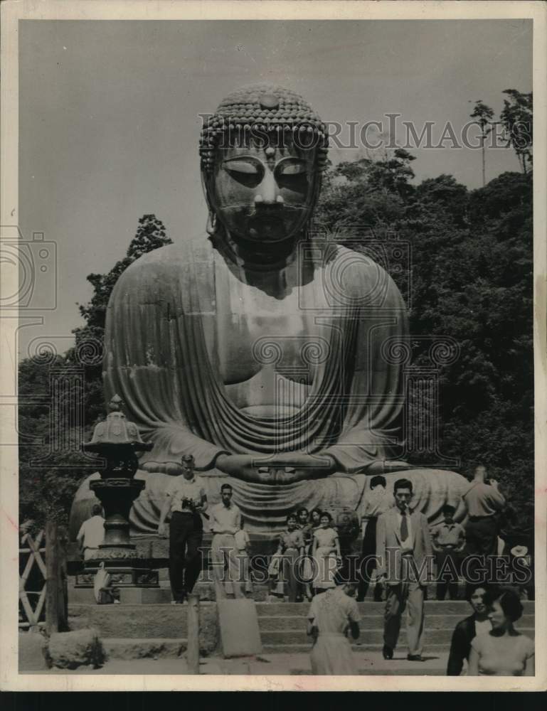 Press Photo The Great Bronze Buddha of Kamakura in Tokyo, Japan - sax17077 - Historic Images
