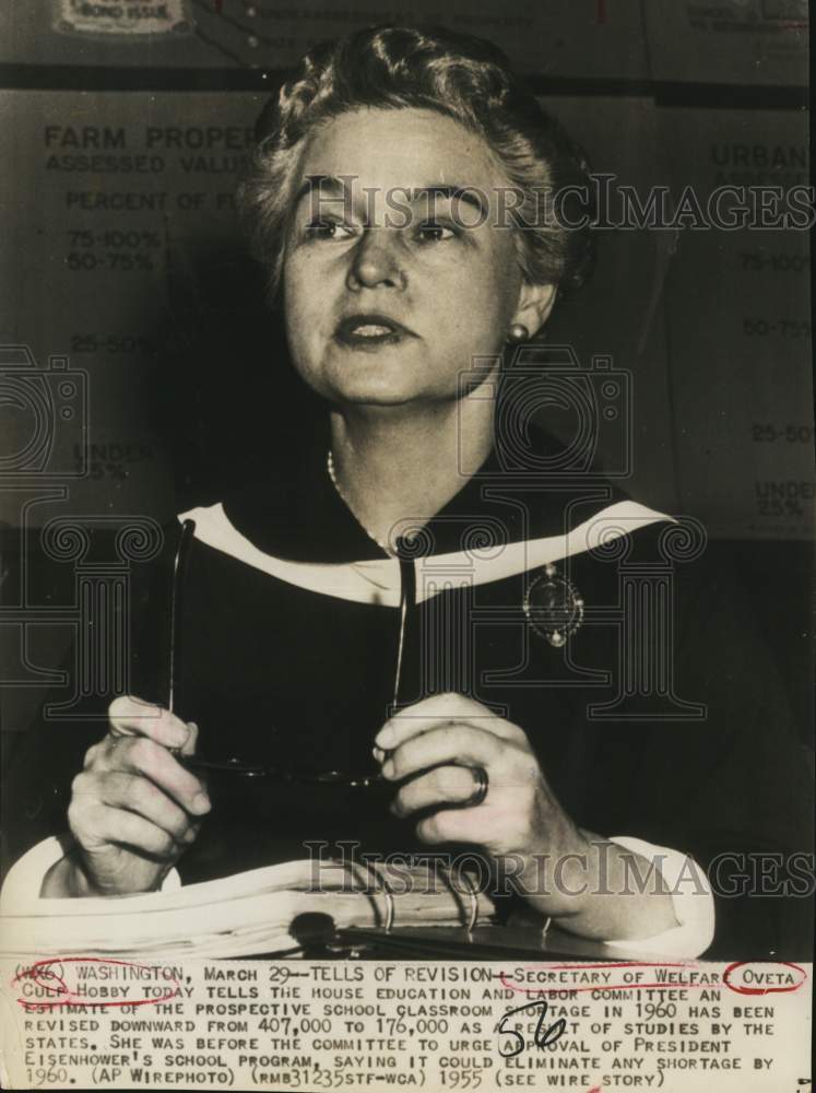 1955 Press Photo Secretary of Welfare Oveta Culp Hobby speaking, Washington- Historic Images