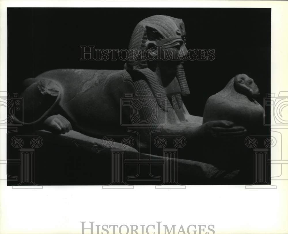 Press Photo Sandstone Statue from "Ramses the Great" - sax21313- Historic Images