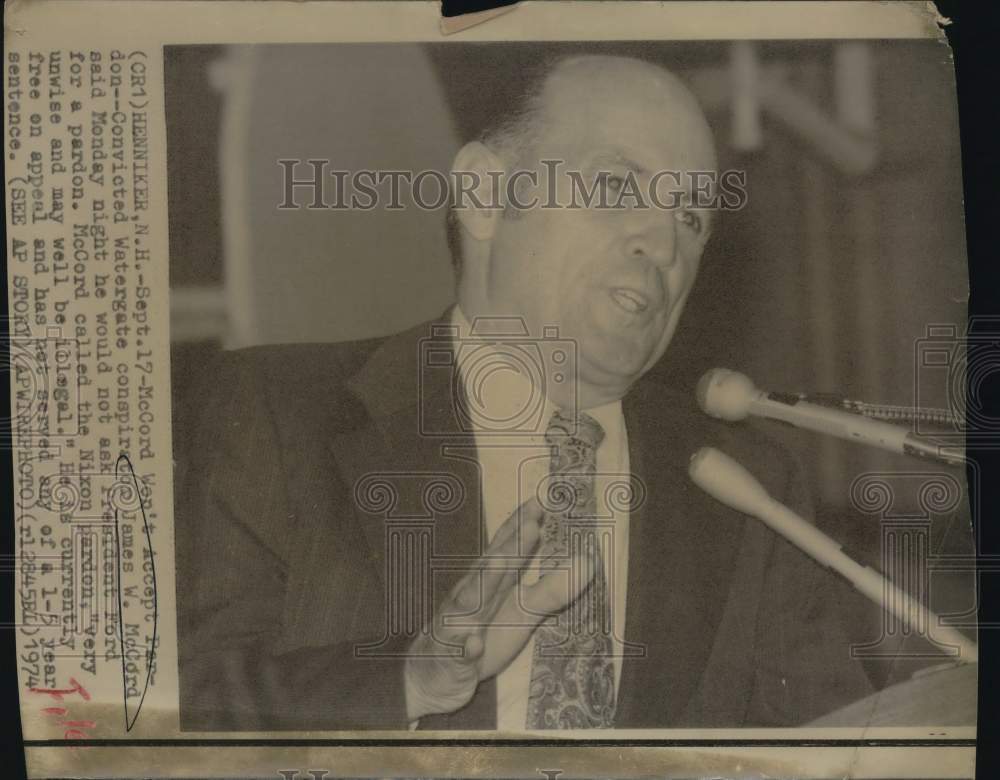 1974 Press Photo Watergate conspirator James McCord asks Pres. Ford for pardon- Historic Images