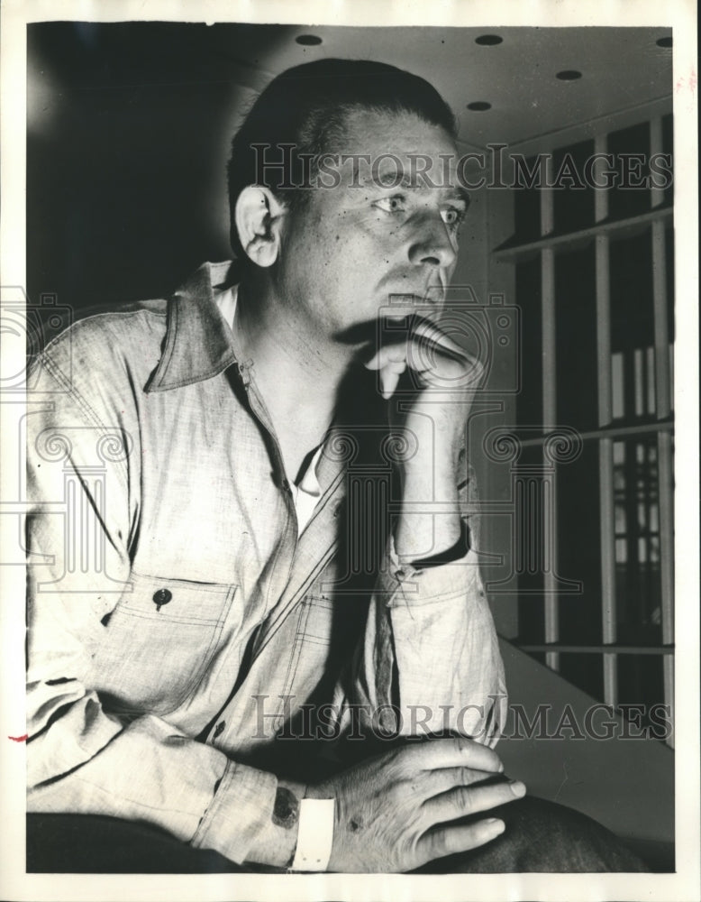 1940 Press Photo Wilhelm Jakob Muhlenbroich Shown in Cell of San Mateo Cty Jail-Historic Images