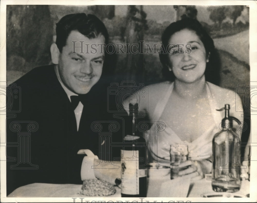 1940 Press Photo James Lewis Jones &amp; wife Miriam in alienation of affection suit-Historic Images