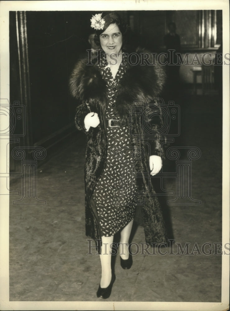 Press Photo Three Men Indicted in Society Blackmail Plot - sba01794-Historic Images