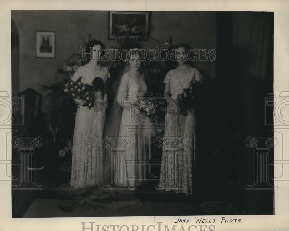 Press Photo Mrs. John Rodney, Mrs. Lee Mayes, Miss Edna Butler - sba02509-Historic Images