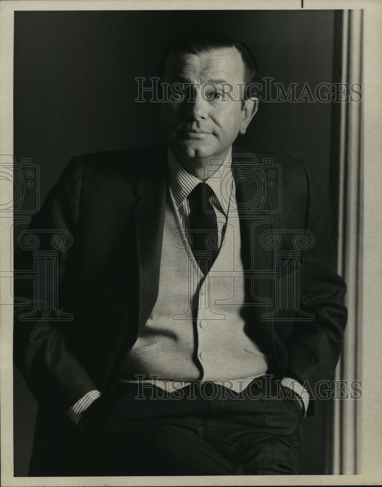 Press Photo Jack Paar in &quot;A Funny Thing Happened on the way to the White House&quot; - Historic Images