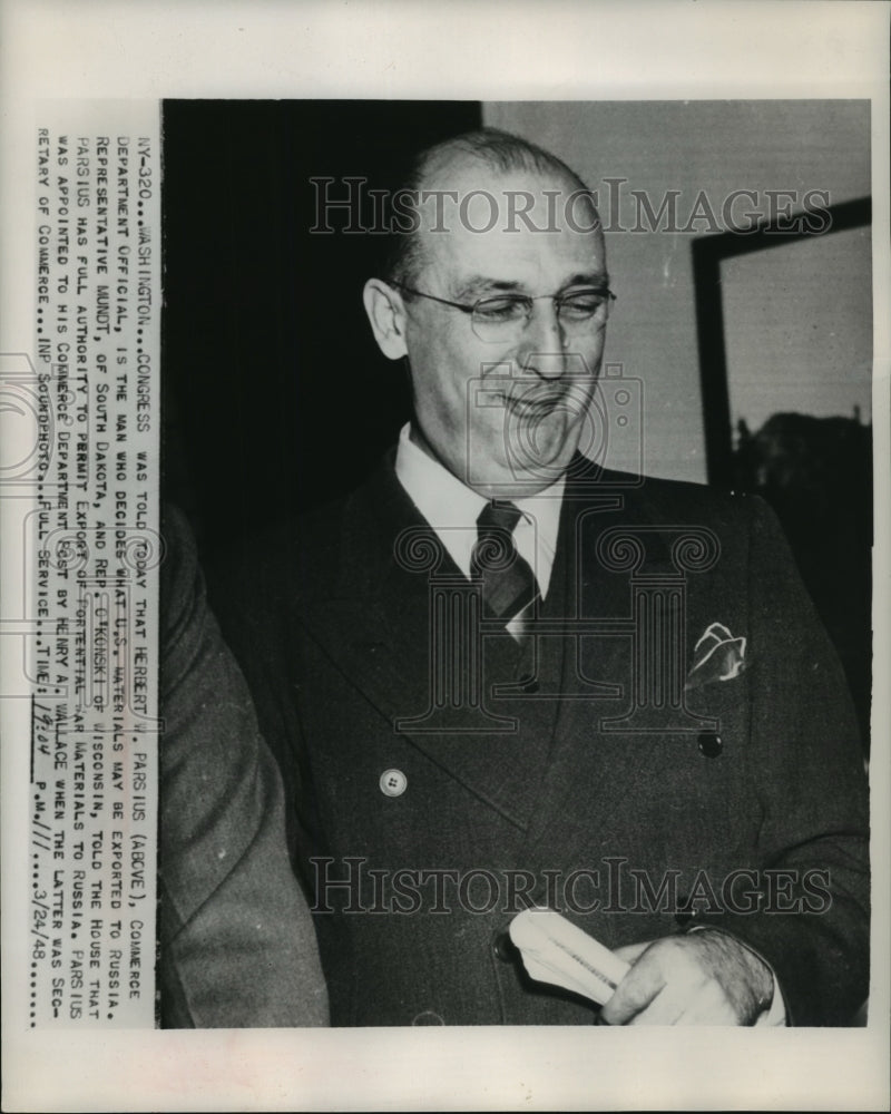 1948 Press Photo Herbert W. Parsius Decides What U.S. Materials are Exported-Historic Images