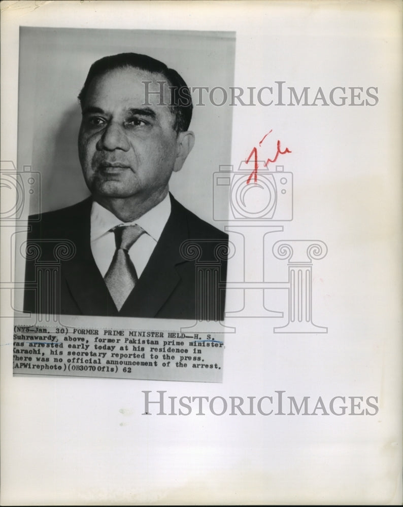 1962 Former Pakistani Prime Minister HS Suhrawardy arrested - Historic Images