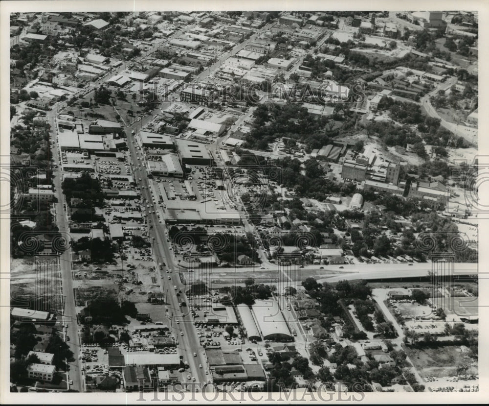 Press Photo Aerial view of roads - Historic Images
