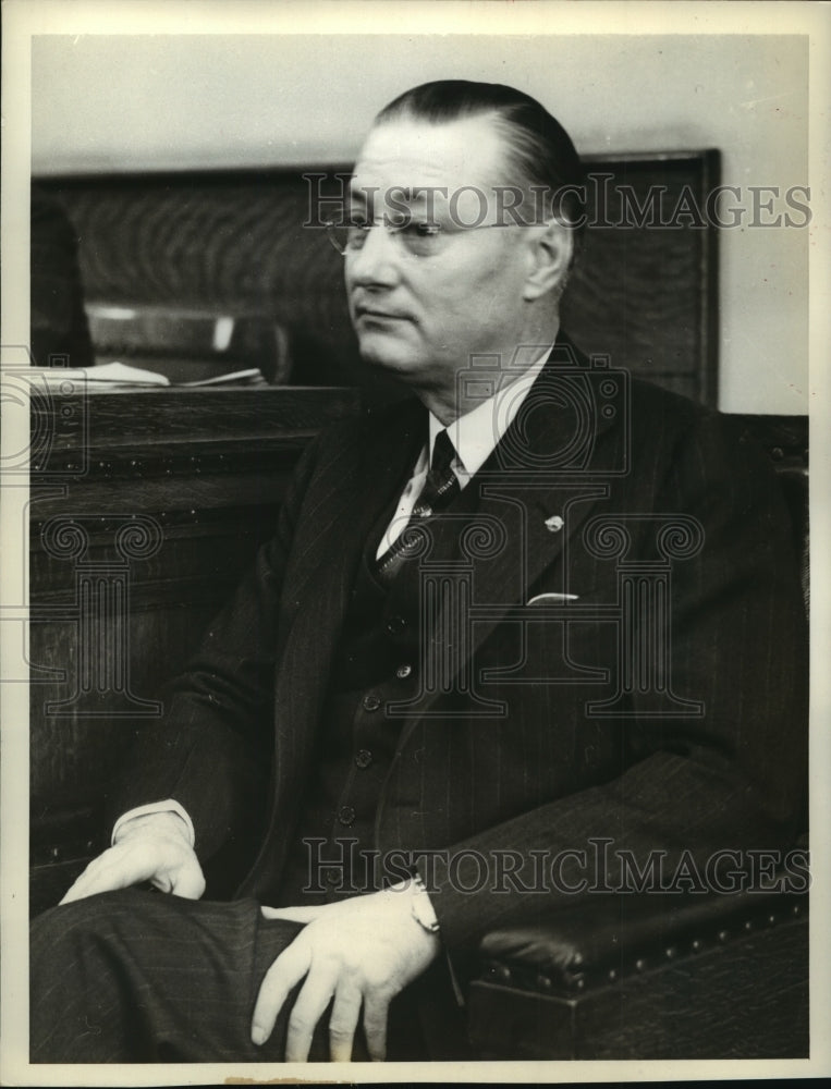 1938 Press Photo Ohio Governor Martin Davey testifies on Lee Bradley trials - Historic Images