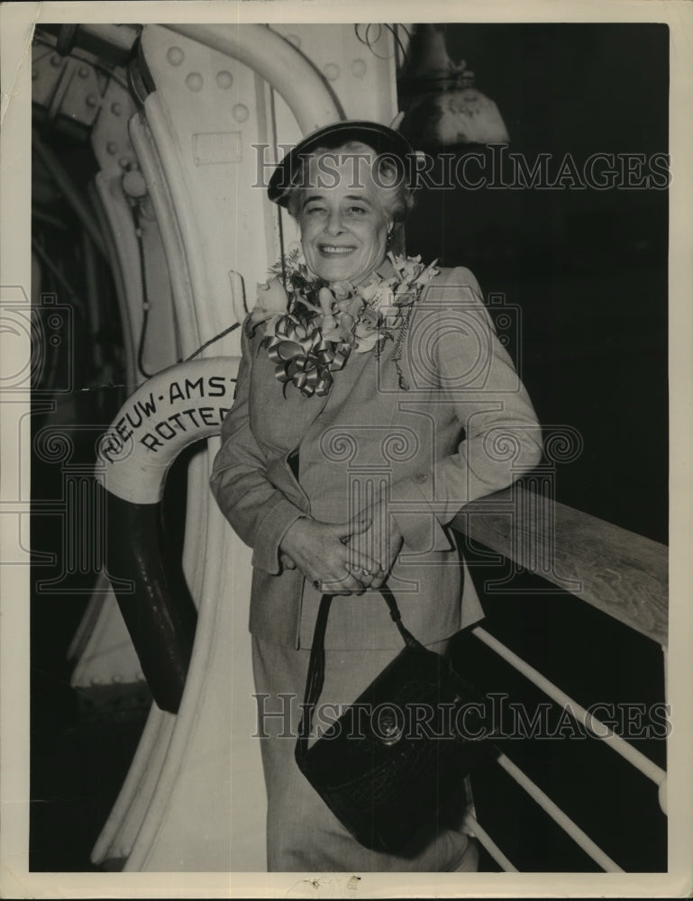 Mrs. Richard M. Kleberg aboard Liner Nieuw Amsterdam-Historic Images