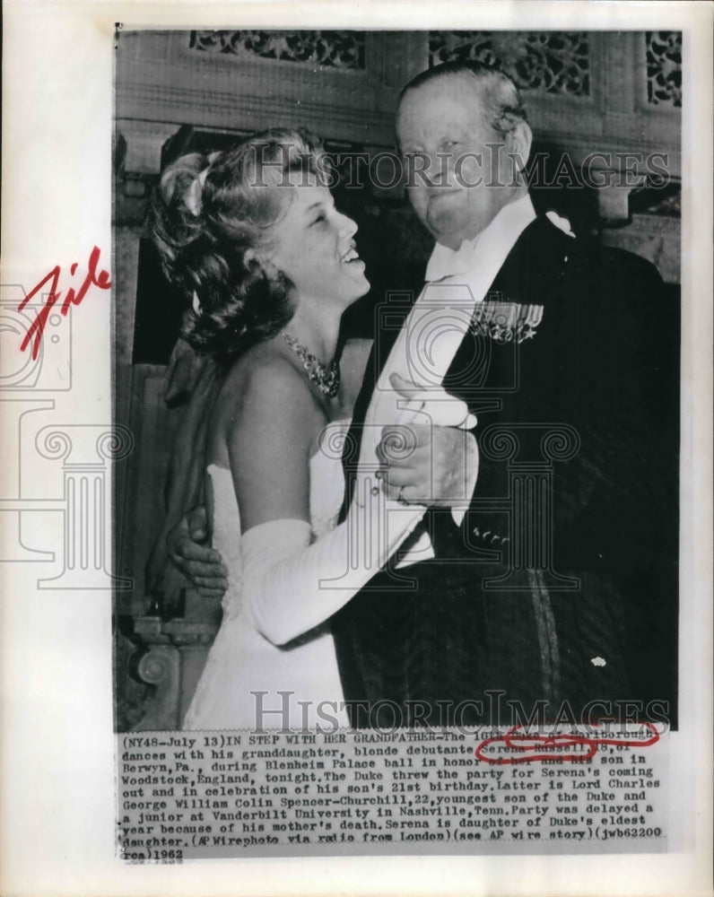 1962 10th Duke of Marlborough &amp; granddaughter Serena Russell - Historic Images