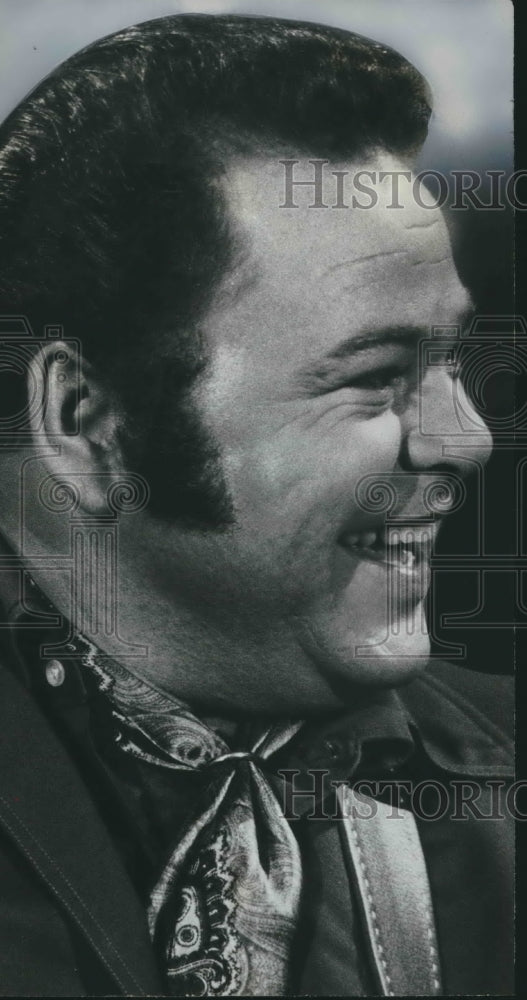 Press Photo American country music musician Roy Clark - sba08476-Historic Images