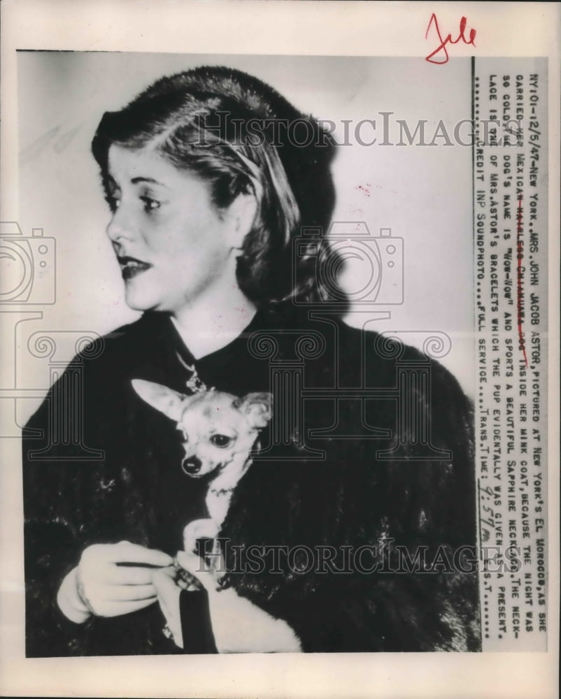 1947 Press Photo Mrs.John Jacob Astor at New York El Morocco with her dog- Historic Images