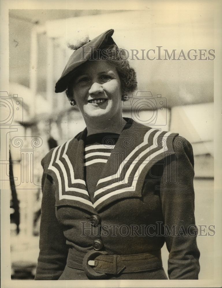 1936 Press Photo Mme.Franco Ghione wife of Italian Conductor arrived in New York-Historic Images