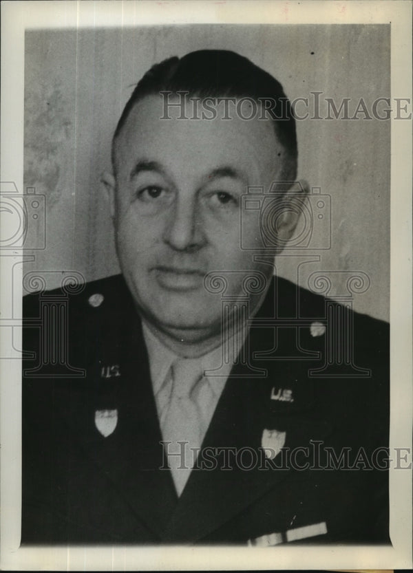 Lt Col Roland E Doan Charge of WAAC Training School at TX State ...