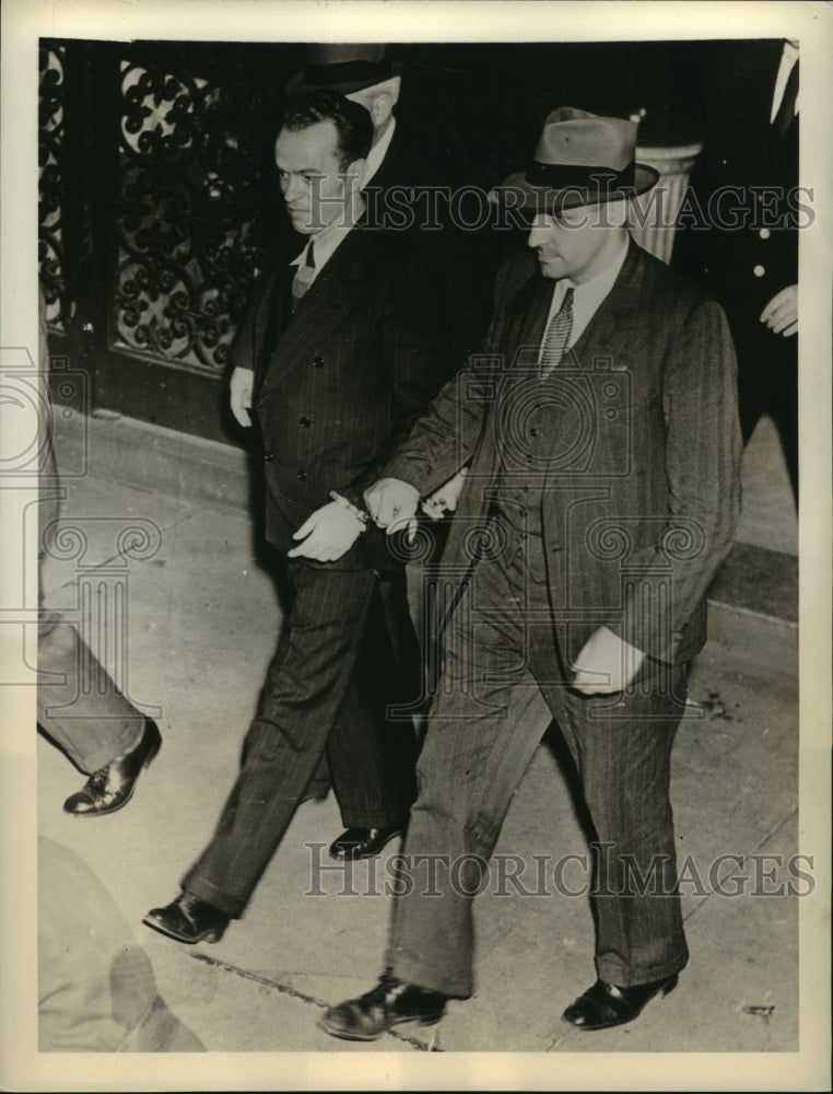 1938 Press Photo Sculptor Robert Irwin returns to court for murder trial-Historic Images