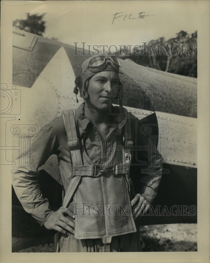 Press Photo Corporal Waymond Edwards, Marine Radio gunner in the South Pacific-Historic Images
