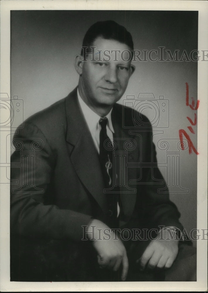 Press Photo A portrait of Fynn Andrews - Historic Images