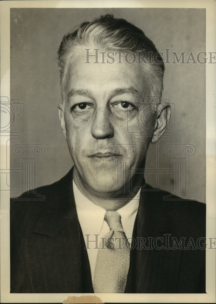 1936 Ferdinand A. Silcox is Arbitrator in Building Service Strike - Historic Images