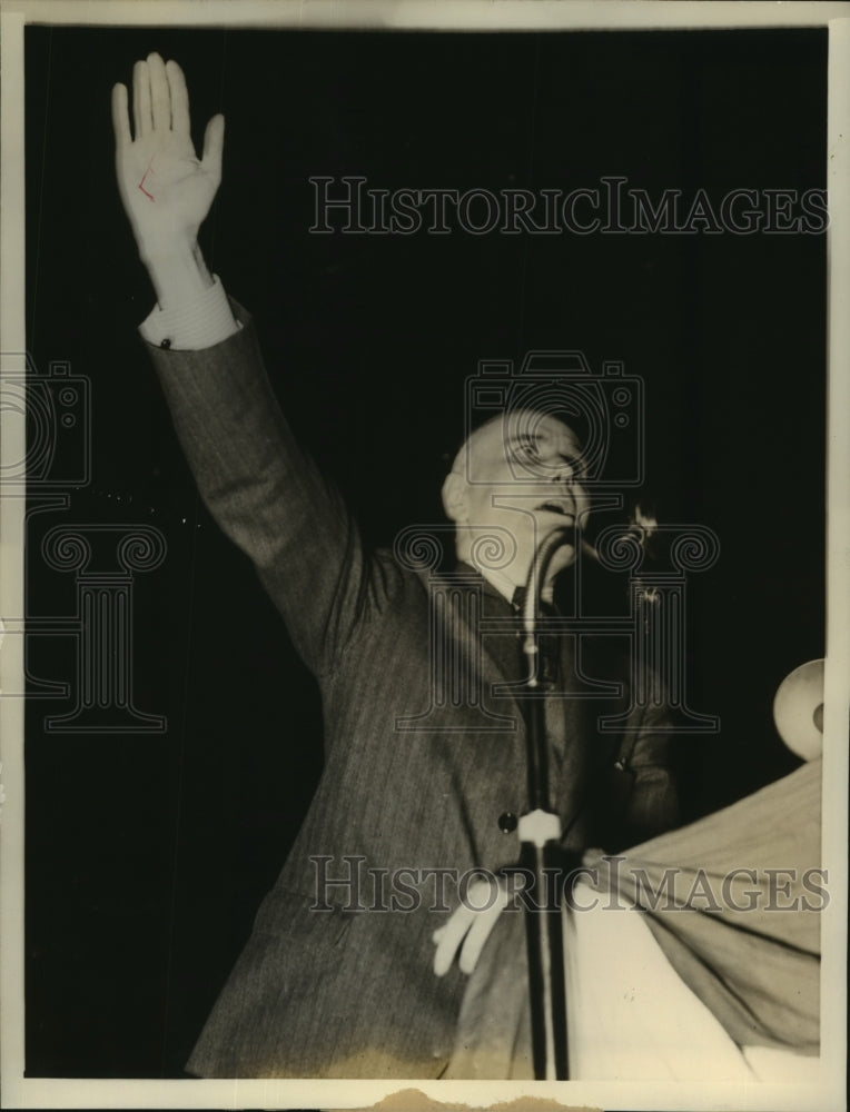 1937 Press Photo Van Bittner of the Steel Workers Committee speaks at the rally-Historic Images