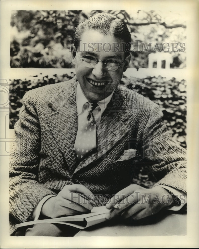 Press Photo Mr Ogden Nash an American poet - Historic Images