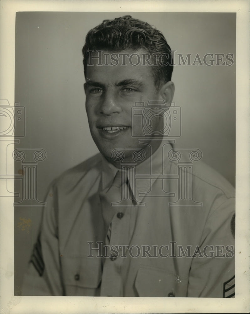 Press Photo A closeup f Monte Pflyl - sba15079-Historic Images