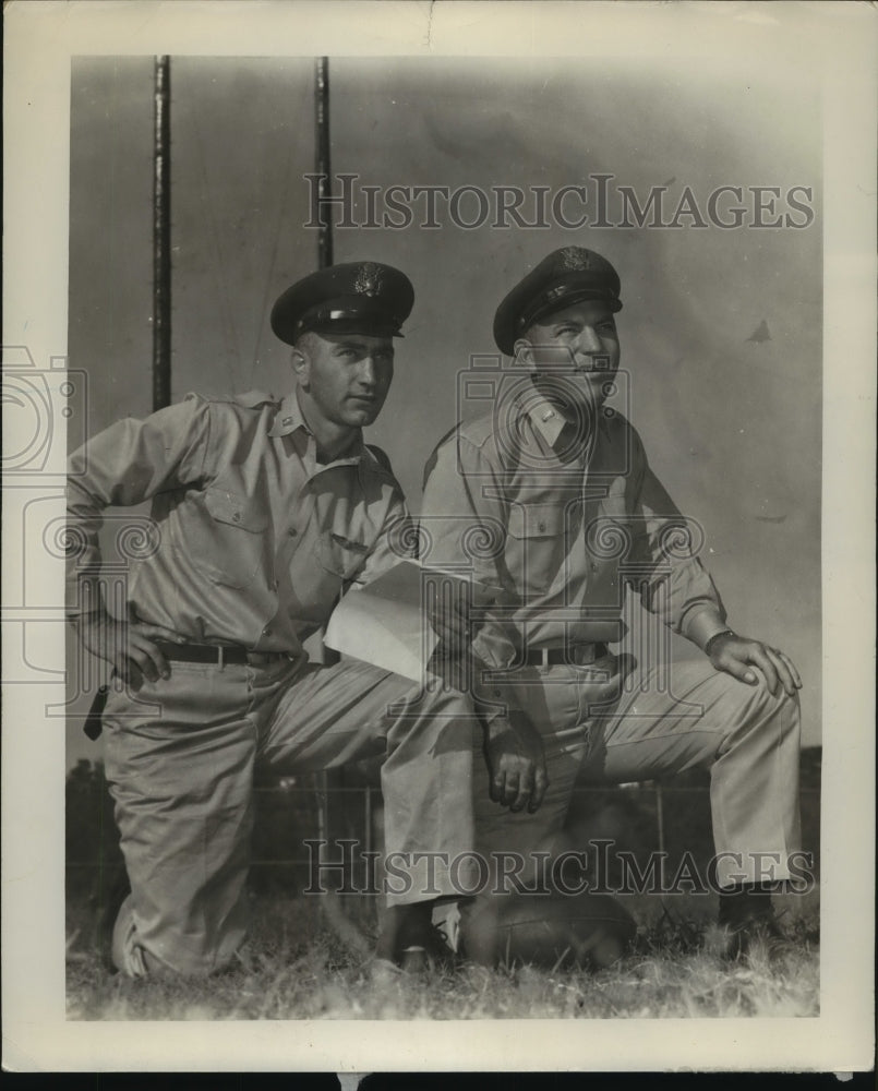 Press Photo Capt. Al Nemety kneeling with Ken Bruner - sba15141-Historic Images