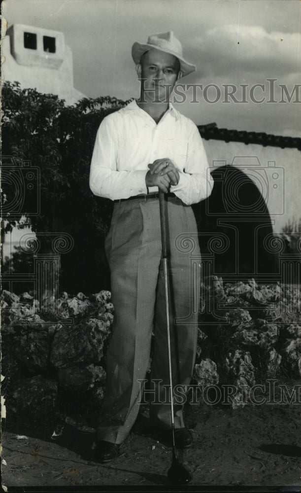 Press Photo A photograph of Golfer Willard Nesmith of San Antonio - sba15810-Historic Images