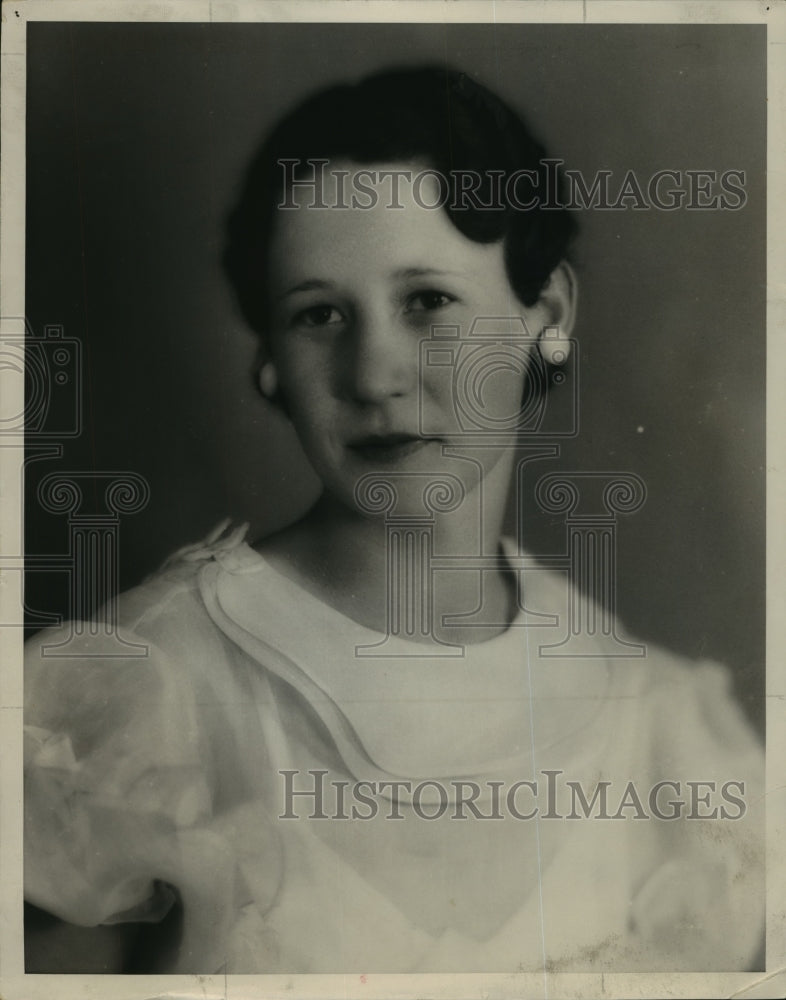 Press Photo Maurine Rohmer - Historic Images