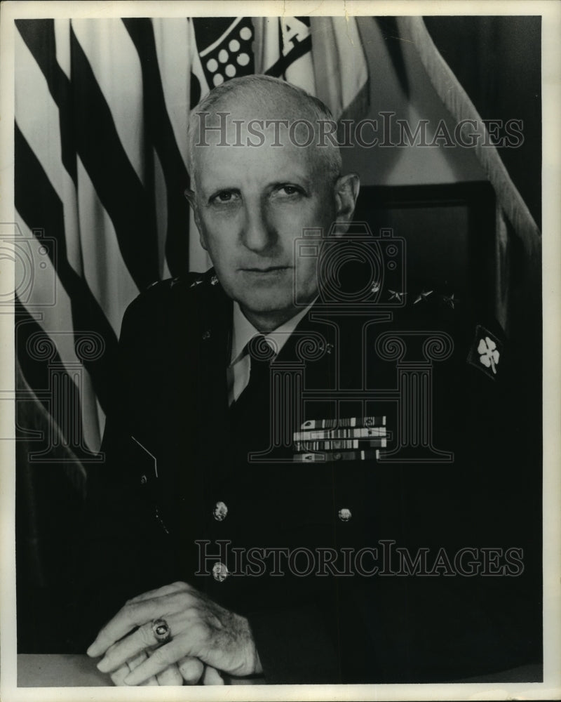 1967 Lawrence J. Lincoln head the Fourth United States Army - Historic Images