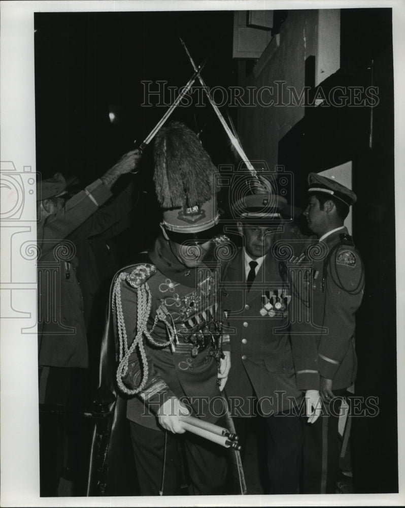 Press Photo The King at Arneson River Theater - sba16137-Historic Images