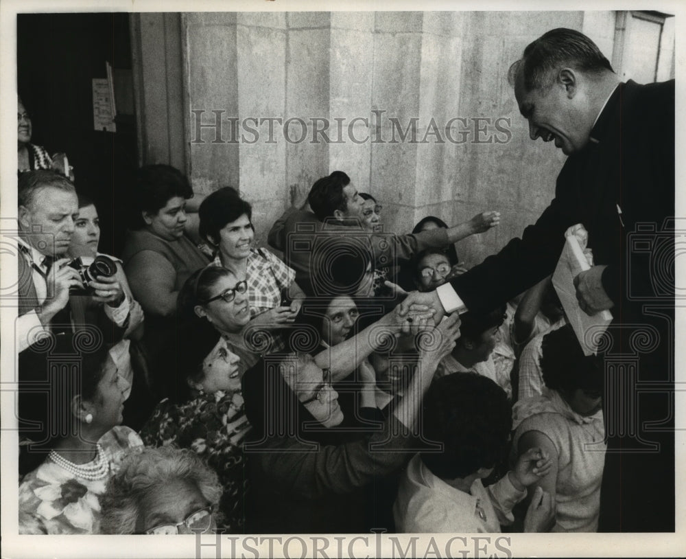 Press Photo Bishop P. Flores greets his supporters - sba16605-Historic Images