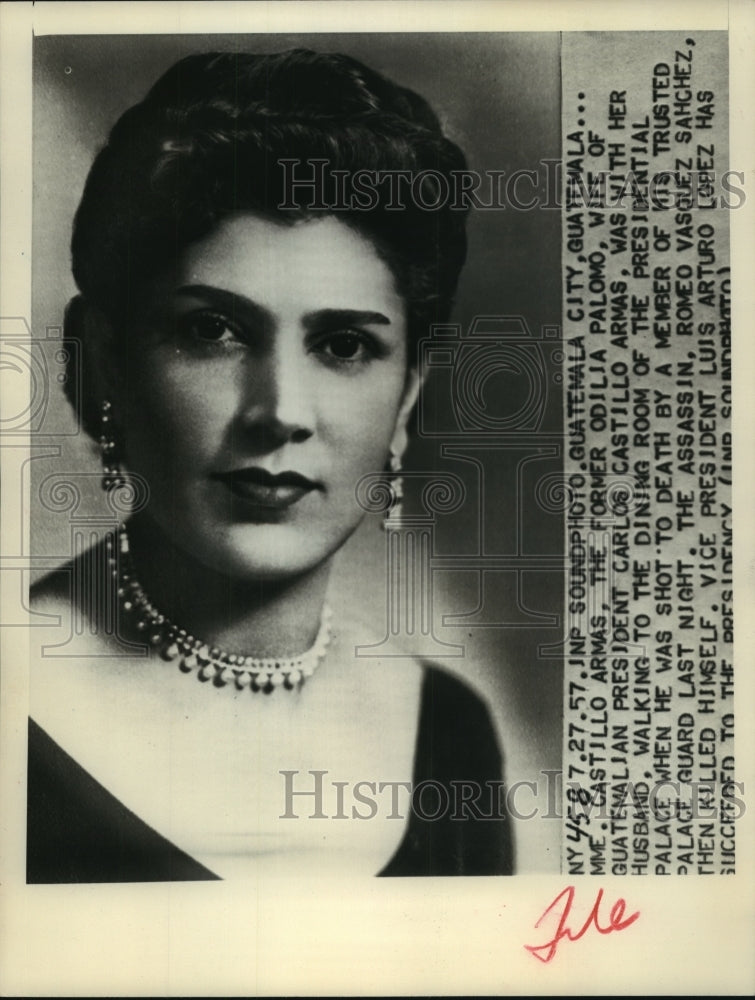 1957 Press Photo Mme. Castillo Armas was with husband when he was shot to death-Historic Images