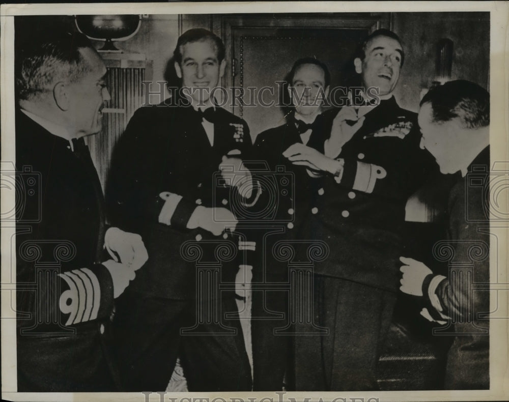 Press Photo Stag party thrown for Philip the Duke of Edinburgh by his Shipmates-Historic Images