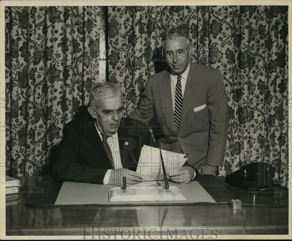 Press Photo Reagan Houston - sba18400-Historic Images