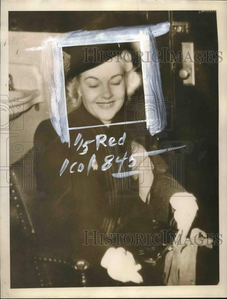 1935 Press Photo Close up of Corrinne "Maddox" - sba19471-Historic Images