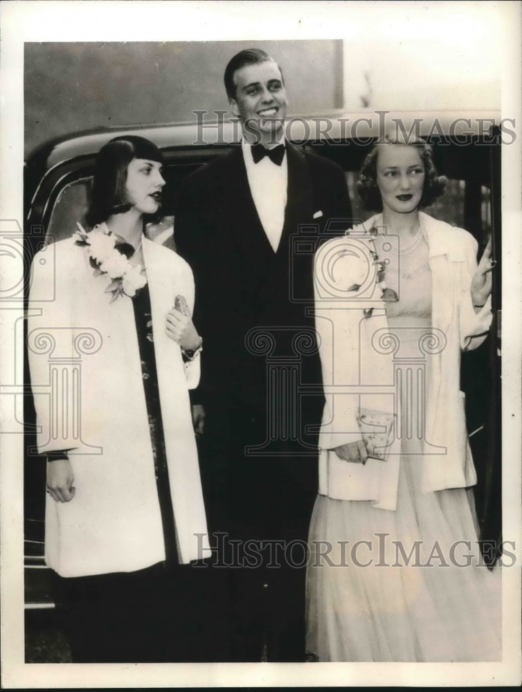 1938 Press Photo John Roosevelt with fiancee Anne Lindsay Clark & sister Sally-Historic Images