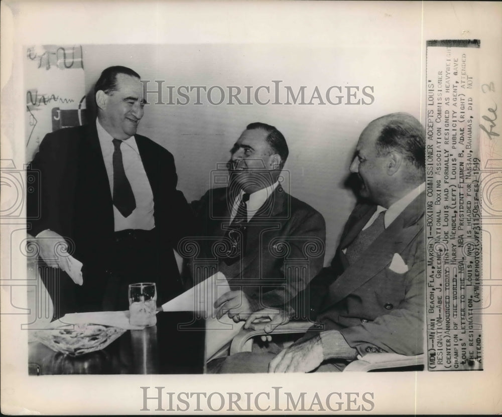 1949 Press Photo National Boxing Commissioner announces Joe Louis' resignation-Historic Images