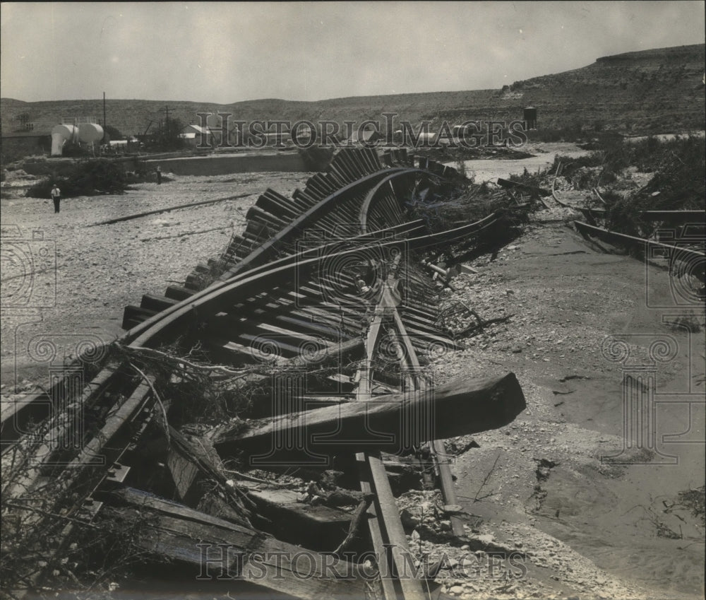 Press Photo Tangled Railroads - Historic Images