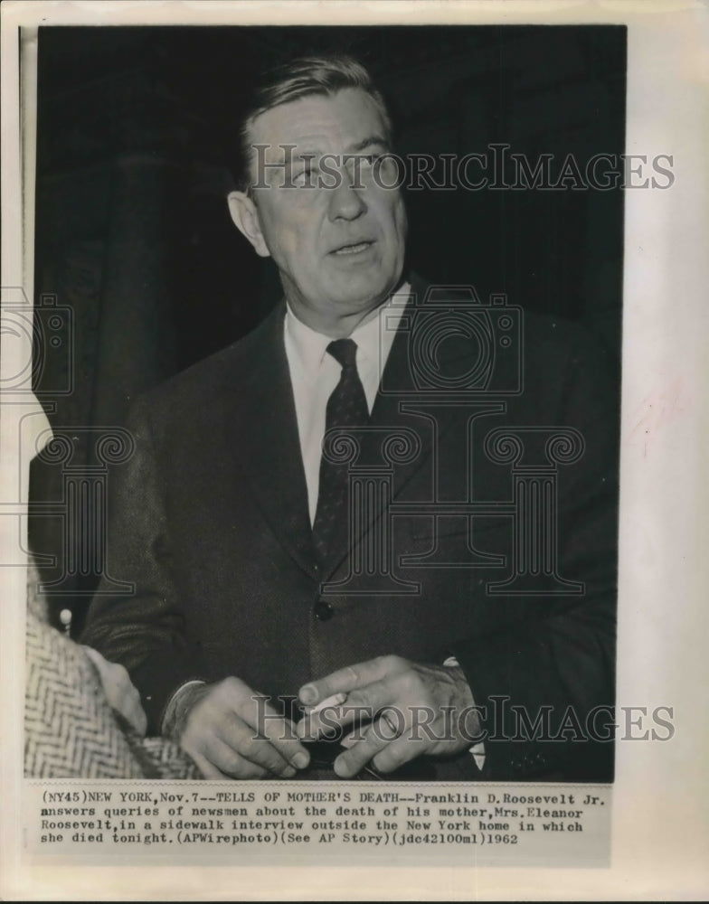 1962 Franklin D Roosevelt Jr answers questions about mothers death - Historic Images