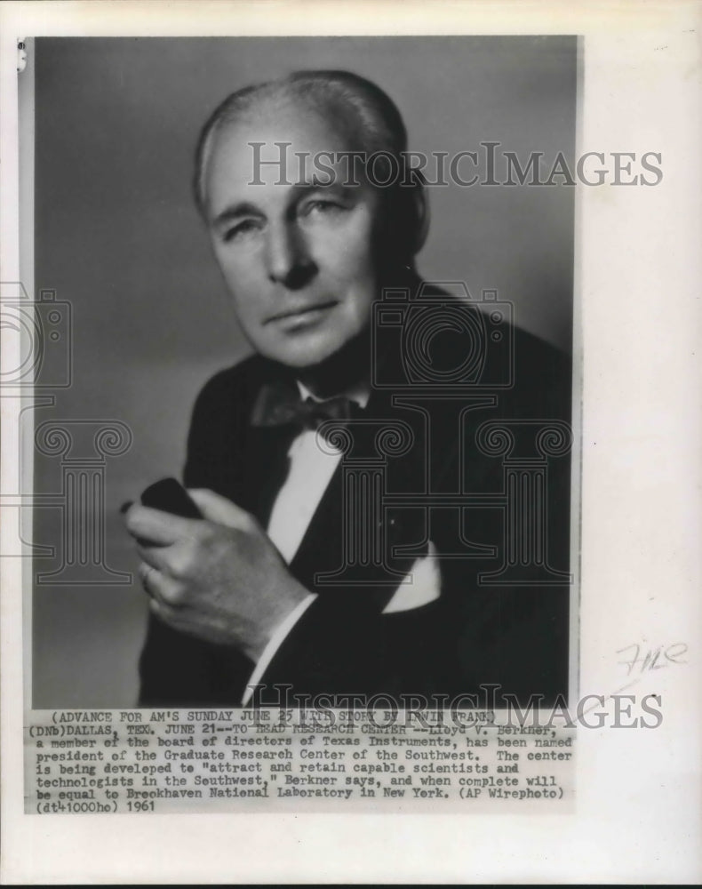 1961 Press Photo Lloyd V Berkner board of directors of Texas Instruments-Historic Images