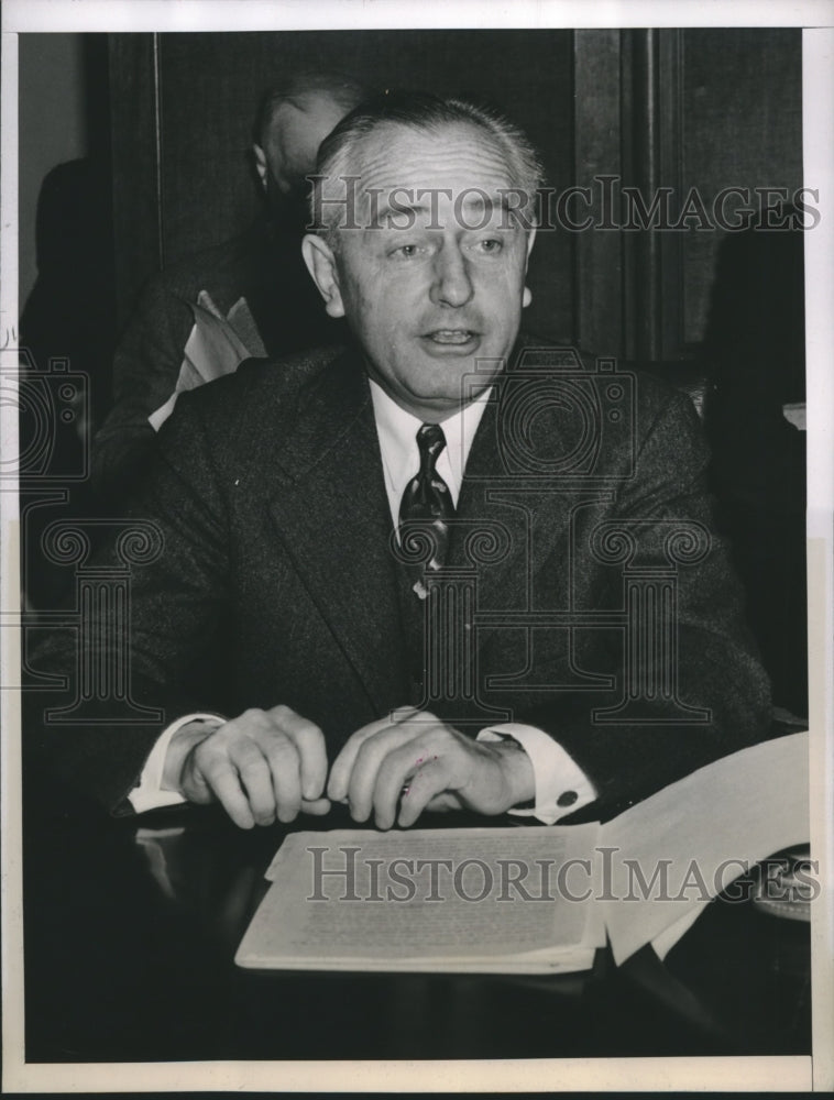 1946 Press Photo Arthur Besse president of National Assn of Wool Manufacturers - Historic Images