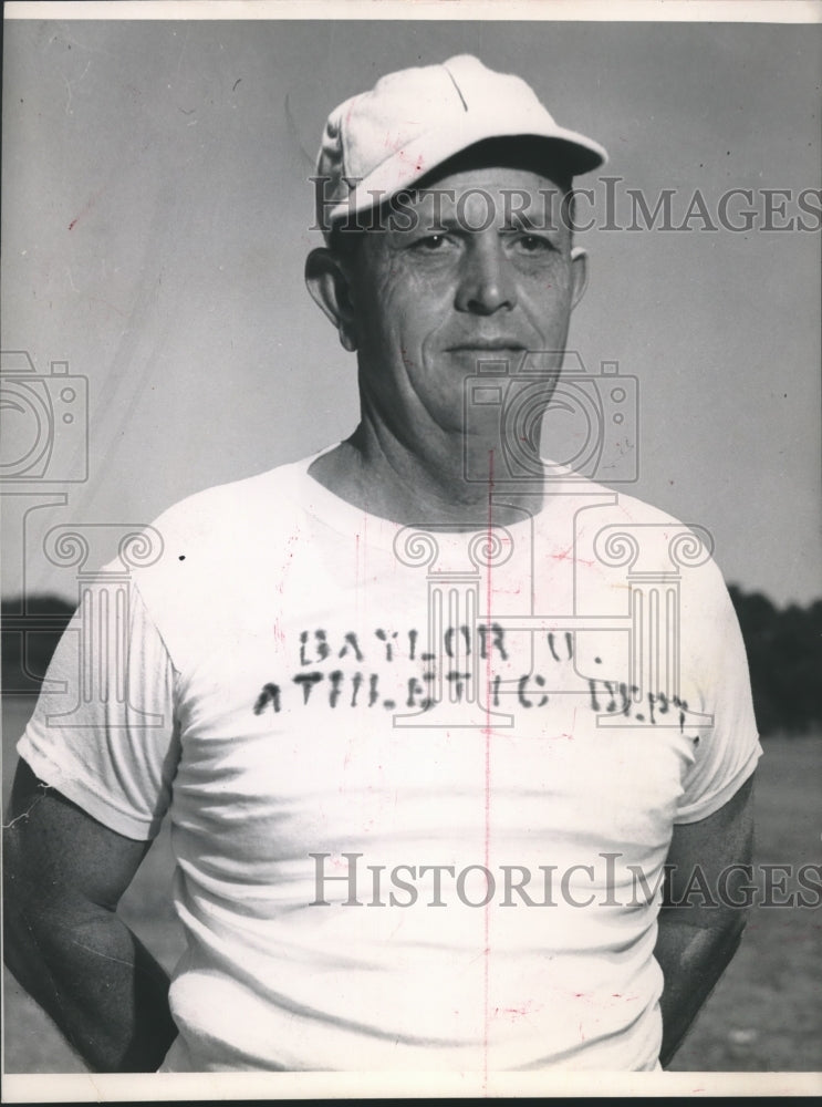 Press Photo Bill Hinderson of Baylor University Athletic Department - sba22460-Historic Images