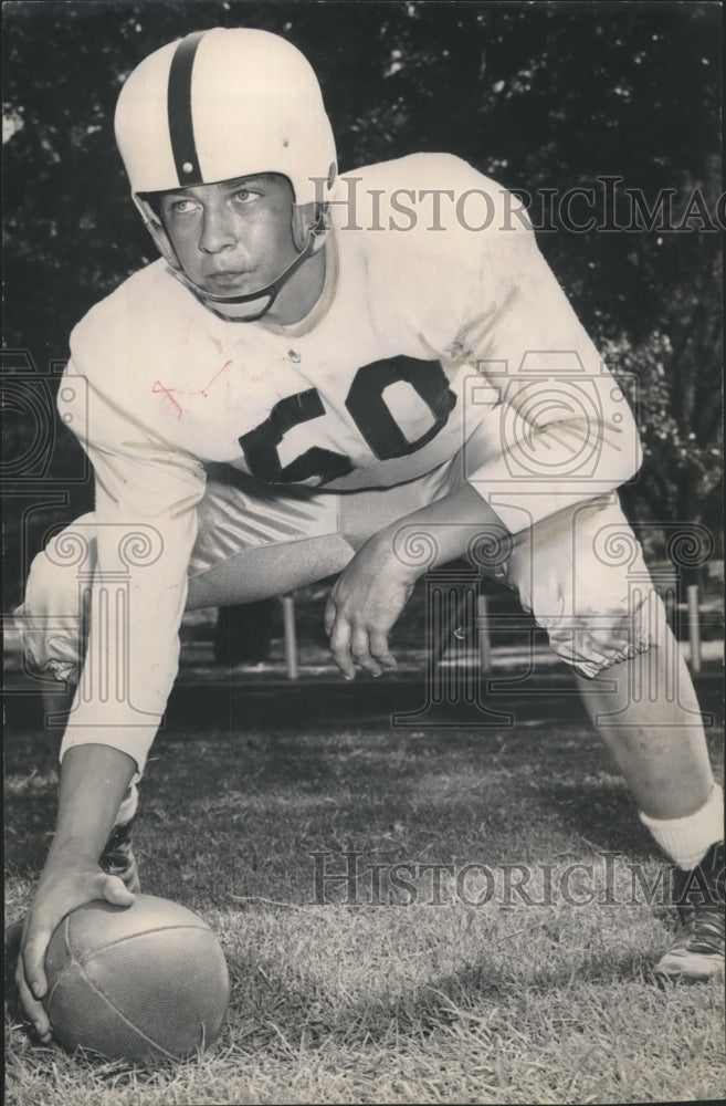 Press Photo Football Center Player Lew Welch - sba22507-Historic Images