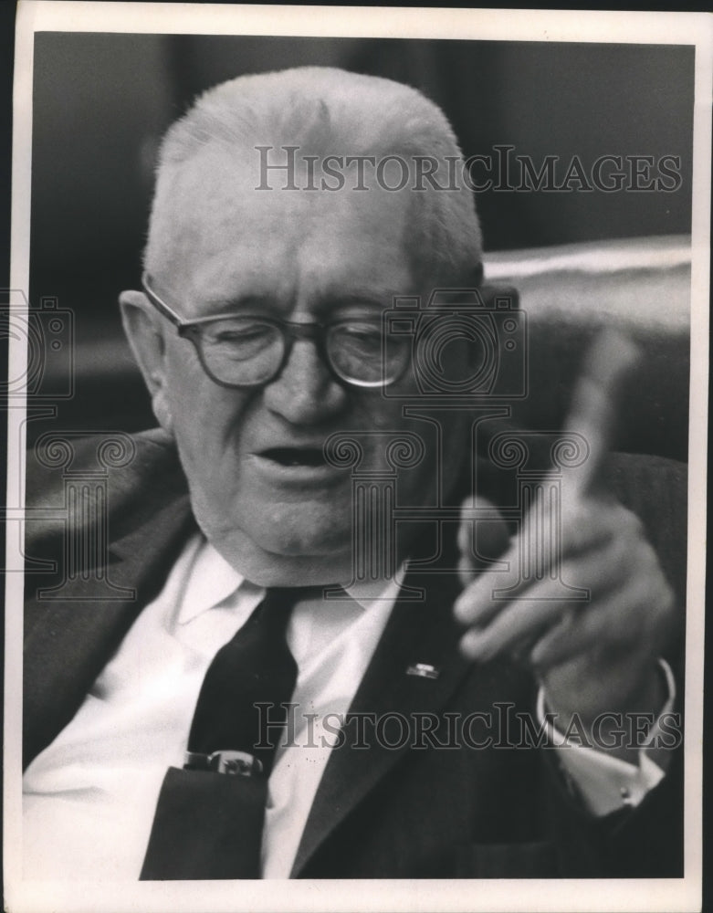 1968 Press Photo Lewis B Hershey Responsible for Sending Young Men Far From Home-Historic Images