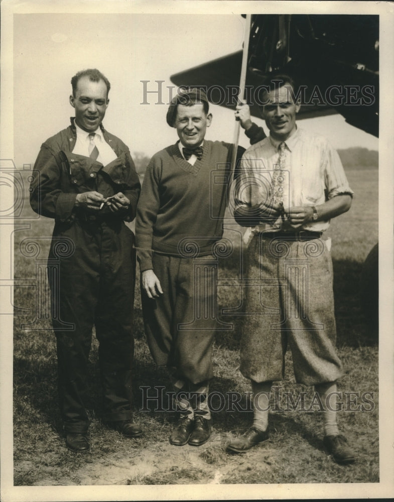 Press Photo Fred Jones pose with Geo Hutchinson and Albert Graham - Historic Images