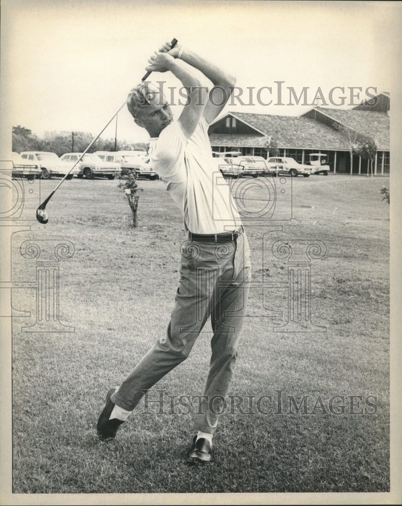 Press Photo Golfer John Bohmann - sba23192 - Historic Images
