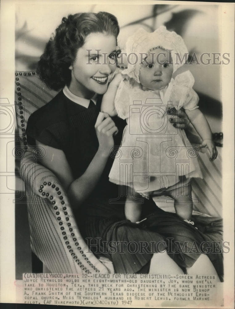 1947 Press Photo Screen actress Joyce Reynolds and daughter headed for Texas-Historic Images